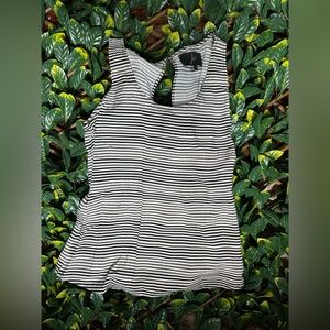 Jack. Black and White Striped Sleeveless Top Size Small